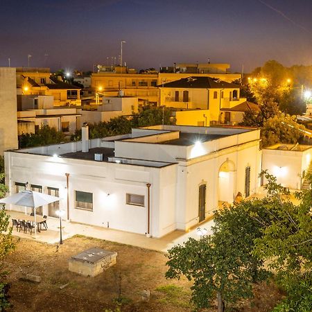 Affittacamere Giardino Delle Zie-Vicino Ospedale Cardinale Panico ทริกาเซ ภายนอก รูปภาพ